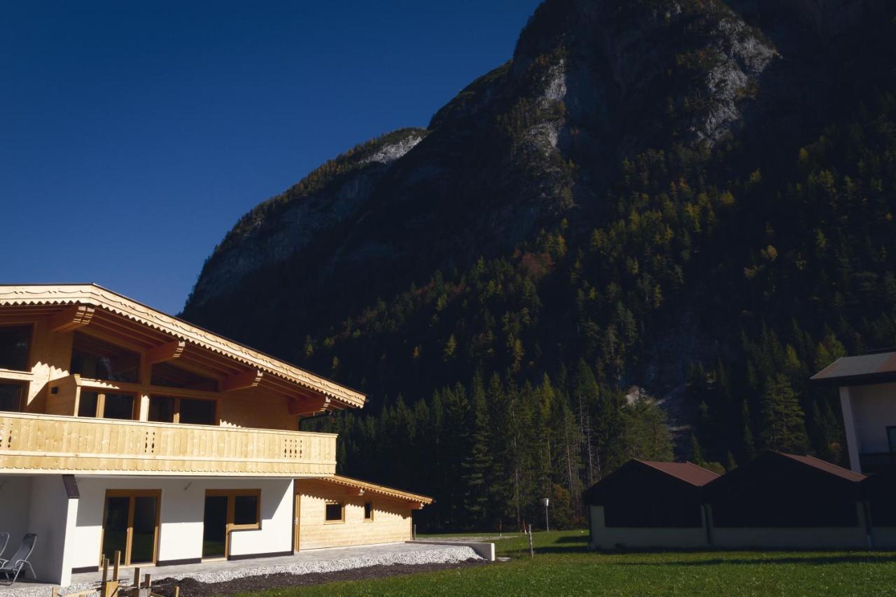 Alpenchalet Im Leutaschtal Bagian luar foto